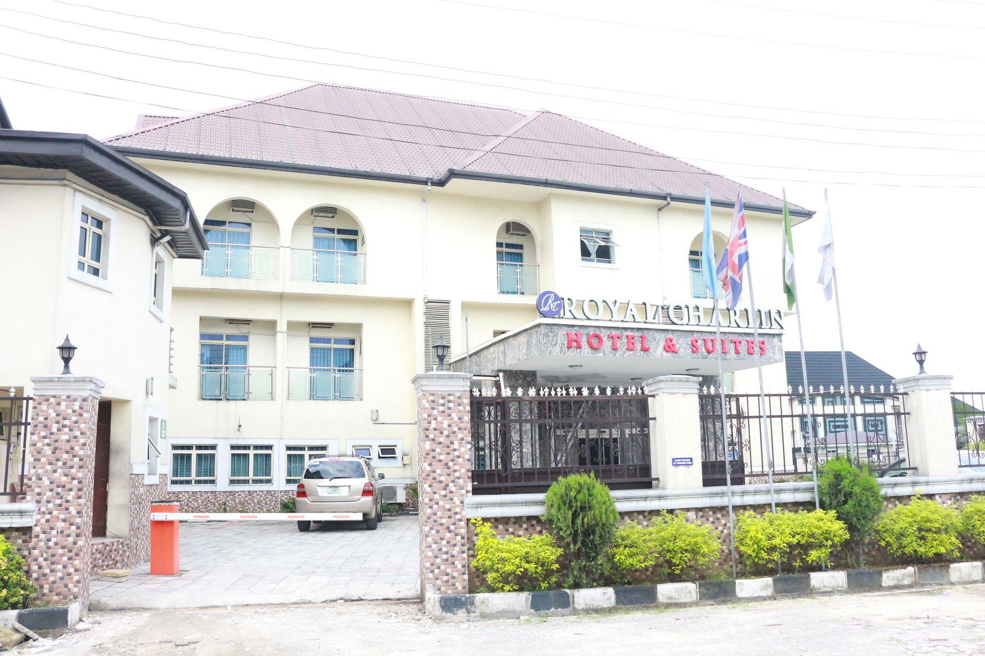 Royal Charlin Hotel And Suites Port Harcourt Ngoại thất bức ảnh